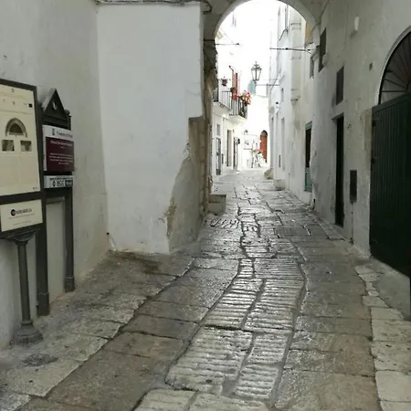 Camera Ad Est * Ostuni